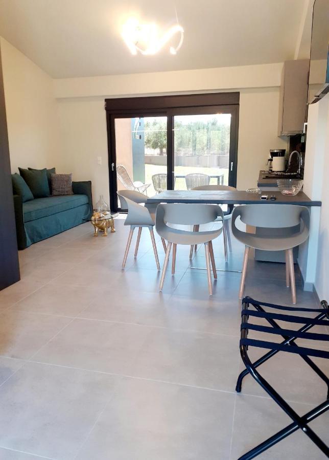 The Zen Point detox suites Marathopoli Buitenkant foto